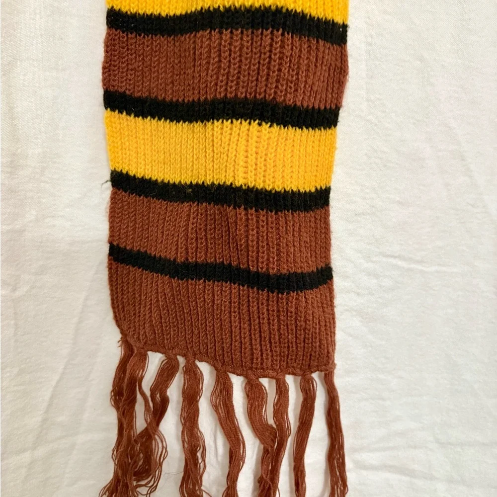 Vintage 1970s Knit Scarf Brown Gold Stripe Fringe Retro Mod Kelso style EUC